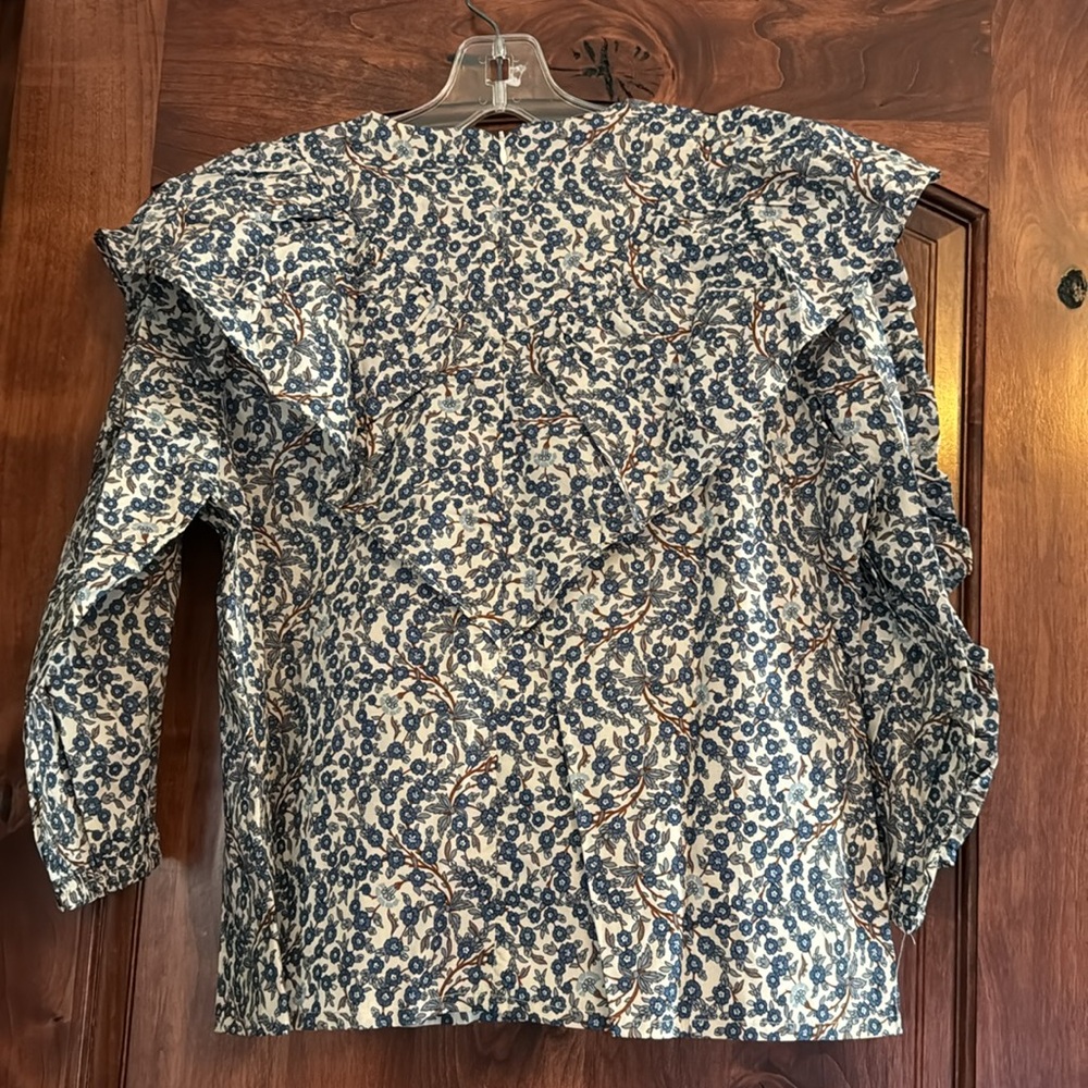 NWT Ruffle Top - Picture 2 of 7